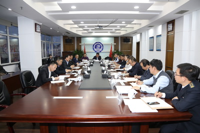 招商局能源运输股份董事长、党委书记谢春林一行来访我校开启合作新篇章